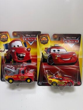 Disney Pixar Cars Rescue Lightning McQueen & Tow Truck Vehicle Set - Red